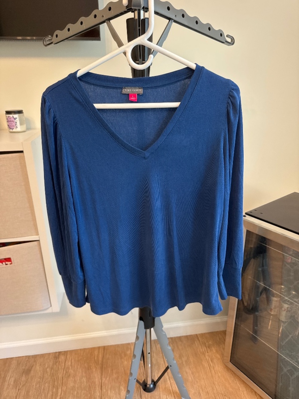 Vince camuto top size l